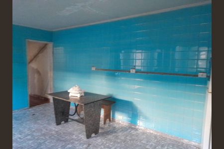 Casa à venda com 3 quartos, 222m² em Vila Adelaide Perella, Guarulhos