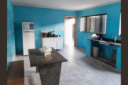 Casa à venda com 3 quartos, 222m² em Vila Adelaide Perella, Guarulhos