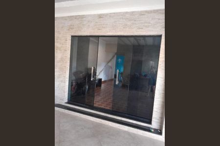 Casa à venda com 3 quartos, 222m² em Vila Adelaide Perella, Guarulhos