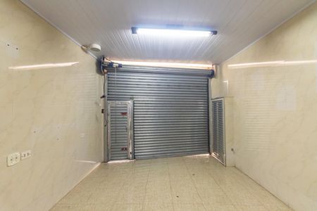 Garagem de casa para alugar com 2 quartos, 110m² em Vila Carrão, São Paulo