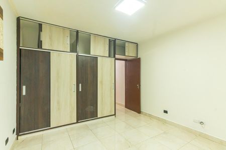 Casa para alugar com 110m², 2 quartos e 1 vaga Casa para alugar com 110m², 2 quartos e 1 vagaQuarto 1
