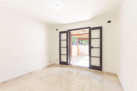 Quarto 2 de casa para alugar com 2 quartos, 110m² em Vila Carrão, São Paulo