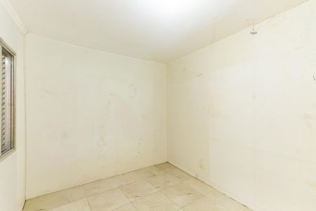 Casa para alugar com 110m², 2 quartos e 1 vaga Casa para alugar com 110m², 2 quartos e 1 vagaCloset do quarto 1