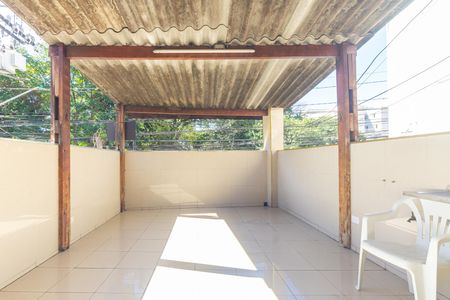 Casa para alugar com 110m², 2 quartos e 1 vaga Casa para alugar com 110m², 2 quartos e 1 vagaVaranda do Quarto 2