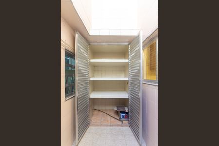 Casa para alugar com 110m², 2 quartos e 1 vaga Casa para alugar com 110m², 2 quartos e 1 vagaÁrea de Serviço