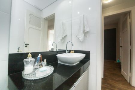 Banheiro Social 1 de apartamento à venda com 3 quartos, 125m² em Sion, Belo Horizonte