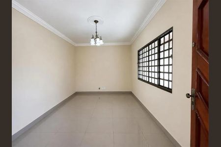 Sala de casa para alugar com 3 quartos, 230m² em Santa Mônica, Uberlândia