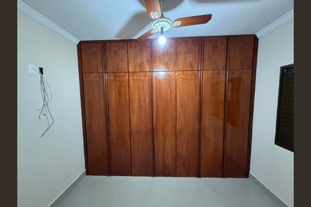 Casa para alugar com 230m², 3 quartos e 3 vagasQuarto