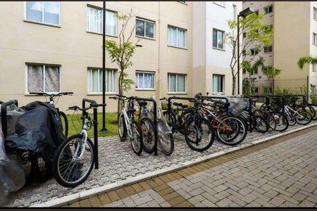 Apartamento à venda com 45m², 2 quartos e 1 vaga