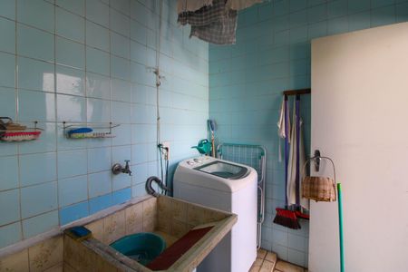 Área de Serviço de casa para alugar com 4 quartos, 375m² em Morumbi, São Paulo