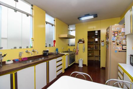 Cozinha de casa para alugar com 4 quartos, 375m² em Morumbi, São Paulo