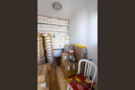Casa para alugar com 375m², 4 quartos e 5 vagas Casa para alugar com 375m², 4 quartos e 5 vagasQuarto de Serviço 1