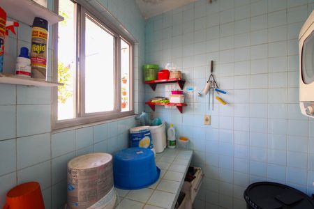 Casa para alugar com 375m², 4 quartos e 5 vagas Casa para alugar com 375m², 4 quartos e 5 vagasÁrea de Serviço