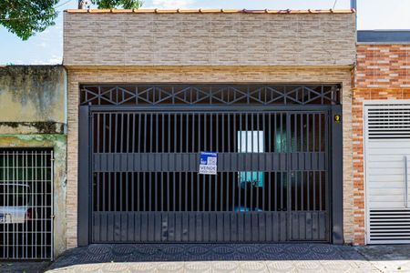 Fachada de casa à venda com 3 quartos, 170m² em Jardim Tango, São Paulo