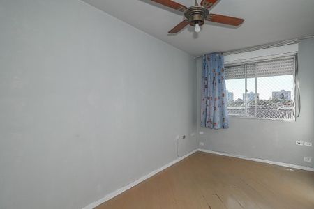 Quarto de apartamento para alugar com 2 quartos, 68m² em Sarandi, Porto Alegre