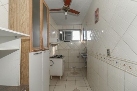 Cozinha de apartamento para alugar com 2 quartos, 68m² em Sarandi, Porto Alegre