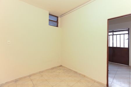 Quarto 3 de casa para alugar com 3 quartos, 65m² em Califórnia, Belo Horizonte
