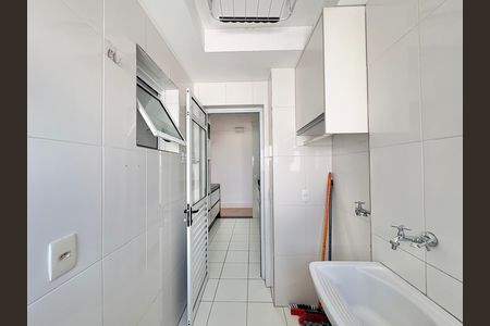 Apartamento para alugar com 80m², 2 quartos e 1 vagaÁrea de Serviço