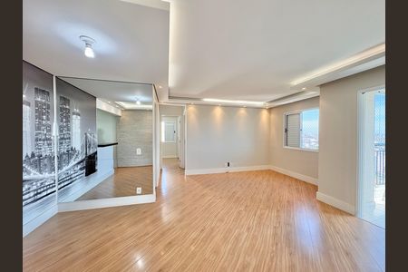 Apartamento para alugar com 2 quartos, 80m² em Moinho Velho, São Paulo