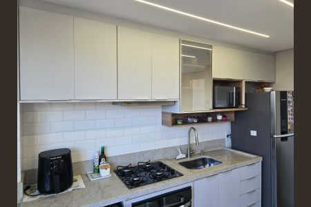 Cozinha e Área de Serviço de apartamento à venda com 2 quartos, 43m² em Vila Rosalia, Guarulhos