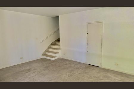 Sala de casa à venda com 6 quartos, 185m² em Campo Belo, São Paulo