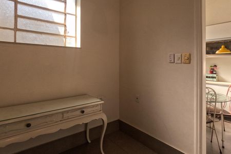 Casa para alugar com 85m², 2 quartos e 1 vagaHall
