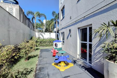 Apartamento para alugar com 34m², 2 quartos e sem vagaÁrea comum - Playground