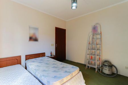Casa para alugar com 337m², 4 quartos e 5 vagas Casa para alugar com 337m², 4 quartos e 5 vagasQuarto 2