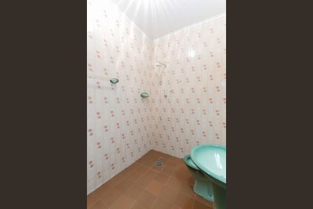 Casa para alugar com 337m², 4 quartos e 5 vagas Casa para alugar com 337m², 4 quartos e 5 vagasBanheiro da suíte 2