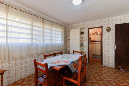 Casa para alugar com 337m², 4 quartos e 5 vagas Casa para alugar com 337m², 4 quartos e 5 vagasCopa