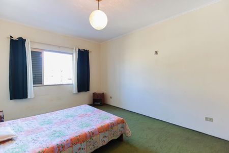 Casa para alugar com 337m², 4 quartos e 5 vagas Casa para alugar com 337m², 4 quartos e 5 vagasSuíte 1