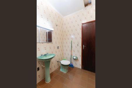 Banheiro da suíte 2 de casa para alugar com 4 quartos, 337m² em Jardim Peri, São Paulo