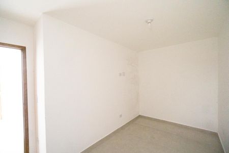 Apartamento para alugar com 38m², 2 quartos e sem vaga Apartamento para alugar com 38m², 2 quartos e sem vagaQuarto 02