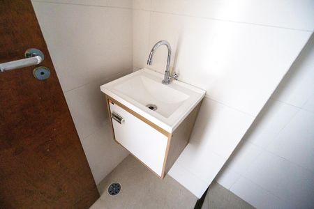 Pia de apartamento para alugar com 2 quartos, 38m² em Cidade Mãe do Céu, São Paulo