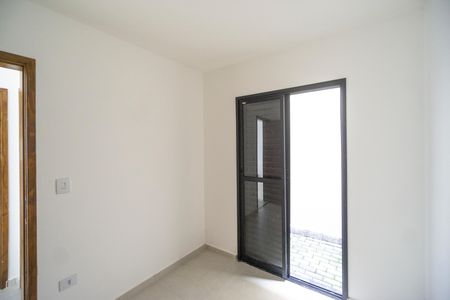 Quarto 01 de apartamento para alugar com 2 quartos, 38m² em Cidade Mãe do Céu, São Paulo