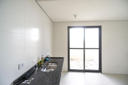 Cozinha de apartamento à venda com 2 quartos, 38m² em Cidade Mãe do Céu, São Paulo