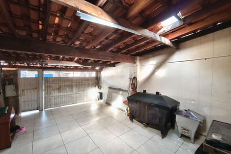 Quintal de casa à venda com 2 quartos, 165m² em Loteamento Residencial Novo Mundo, Campinas