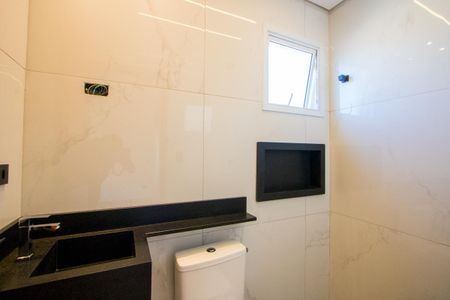 Banheiro do quarto 1 de casa à venda com 3 quartos, 104m² em Vila Eldizia, Santo André