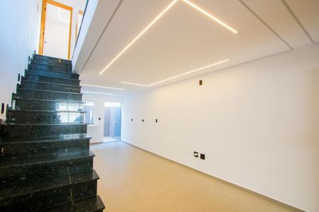 Sala de casa à venda com 3 quartos, 104m² em Vila Eldizia, Santo André