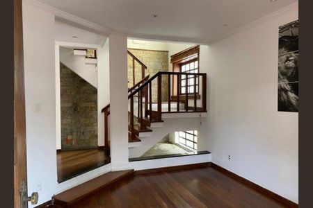 Foto 05 de casa à venda com 3 quartos, 360m² em Alto dos Pinheiros, Belo Horizonte