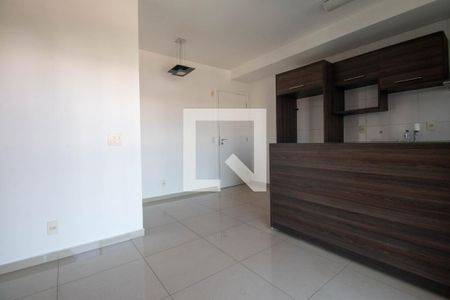 Sala de apartamento para alugar com 1 quarto, 39m² em Santo Amaro, São Paulo
