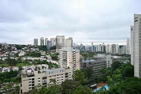 Apartamento à venda com 4 quartos, 182m² em Real Parque, São Paulo