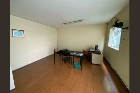 Casa à venda com 10 quartos, 506m² em Pinheiros, São Paulo