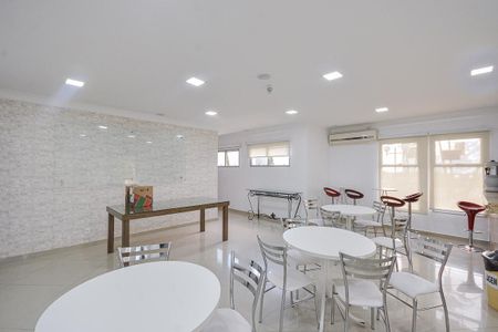 Apartamento para alugar com 82m², 3 quartos e 1 vaga Apartamento para alugar com 82m², 3 quartos e 1 vagaÁrea comum - Salão de festas