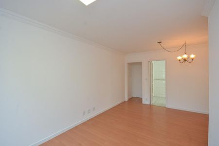 Apartamento para alugar com 82m², 3 quartos e 1 vaga Apartamento para alugar com 82m², 3 quartos e 1 vagaSala