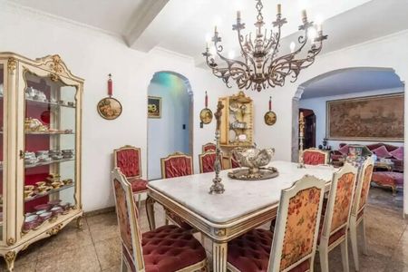 Casa à venda com 4 quartos, 750m² em Mooca, São Paulo