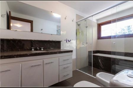 Casa à venda com 5 quartos, 700m² em Jardim dos Estados, São Paulo