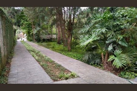 Casa à venda com 6 quartos, 1080m² em Sete Praias, Diadema