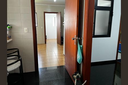 Casa à venda com 4 quartos, 300m² em Jardim da Saúde, São Paulo