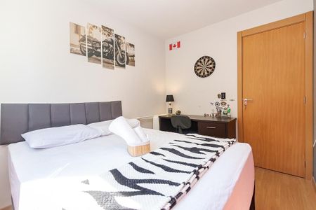 Apartamento à venda com 80m², 2 quartos e 2 vagasQuarto
